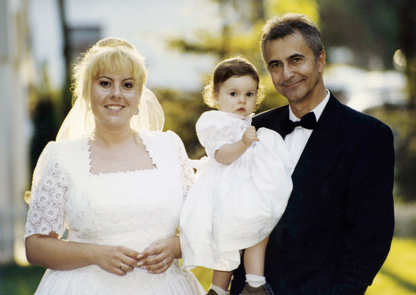 Tadeusz Ross z jedną z żon i córką w dniu ślubu pod koniec lat 80. /Zenon Zyburtowicz /East News