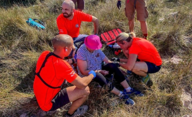 Tajemnica kobiety z Krk. Mówi po angielsku, nie wie, kim jest 