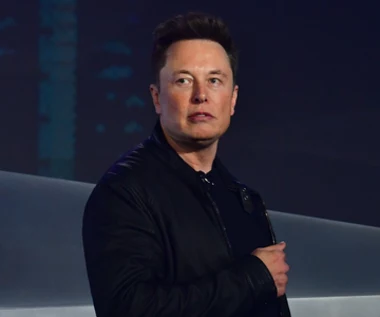 Tajemnice AI na sprzedaż. Elon Musk uderza w byłego inżyniera