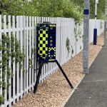 Tajemnicza "beczułka" z odblaskami. Jej widok wprawia kierowców w panikę