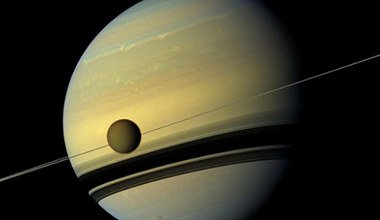 Tajemnicza dziura na Saturnie. Niecodzienne zjawisko czeka na astronomów