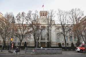 Tajemnicza śmierć przed rosyjską ambasadą w Niemczech