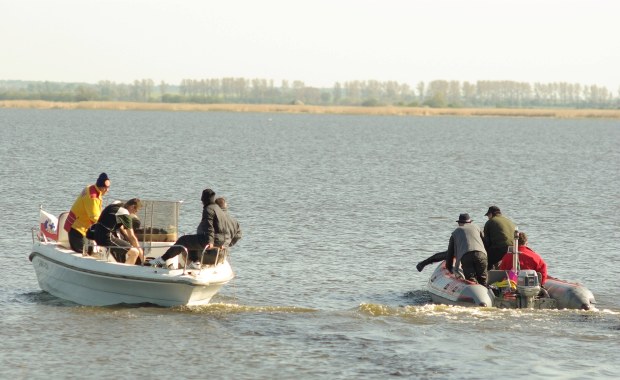 Tajemnicze badania w jeziorze. Niemcy twierdzą, że mają zgody