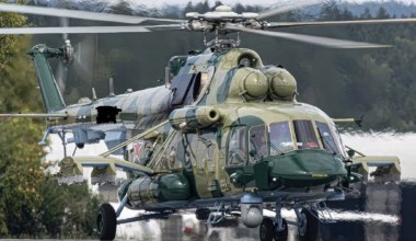 Tajemnicze konstrukcje Mi-8. Rosja szykuje śmigłowce do obsługi dronów?