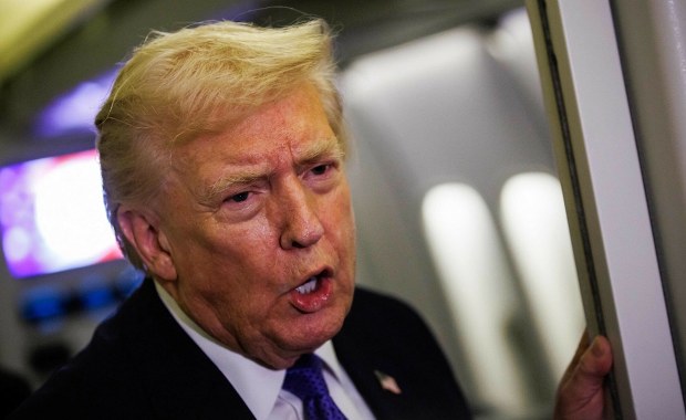 Tajemniczo o Ukrainie, z satysfakcją o Iranie. Trump komentuje