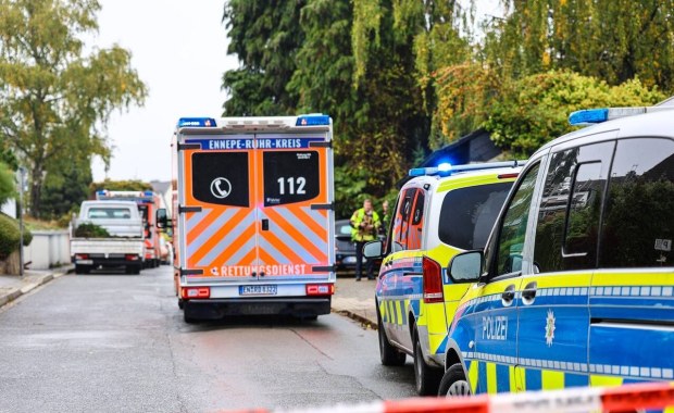 Tajemniczy atak nożownika w Niemczech. Życie burmistrz wisi na włosku 