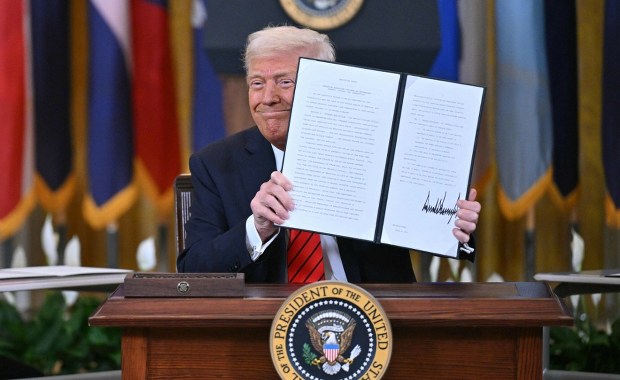 Tajemniczy list Trumpa do Nawrockiego. Co w nim jest? Gdzie się znajduje?