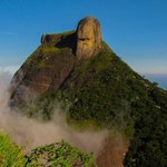 Tajemniczy napis na Pedra da Gávea. Co o nim wiadomo?