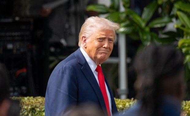 Tajemniczy wpis Trumpa o Bliskim Wschodzie. "Doprowadzimy to do końca"