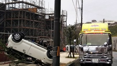 Tajfun Trami uderzył w Japonię. Wzrosła liczba ofiar
