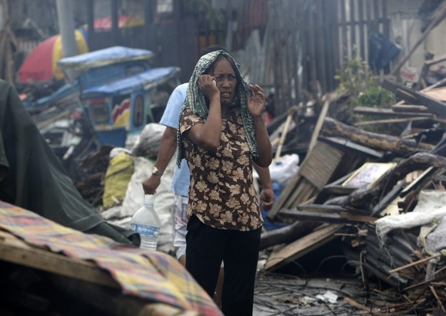 Tajfunu pochłonął ok. 3,6 tys. ofiar /RITCHIE B. TONGO /PAP/EPA