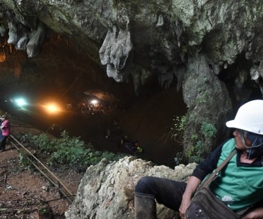 ​Tajlandia: Młodzi piłkarze, którzy utknęli w jaskini, uratowani