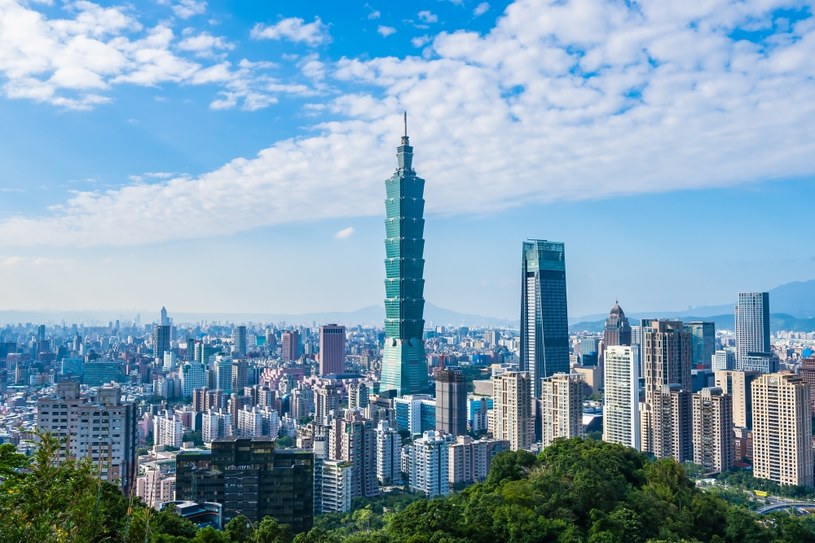 ​Tajwan uniknął pandemii, a gospodarka wyspy zanotowała najwyższy wzrost PKB w Azji. Nz. Tajpej, stolica Tajwanu /123RF/PICSEL