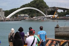 Tajwan: Zawalił się most nad zatoką na wschodzie kraju - 10 osób rannych, są zaginieni