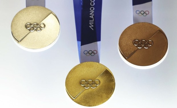 Tak będą wyglądały medale na przyszłorocznych igrzyskach we Włoszech