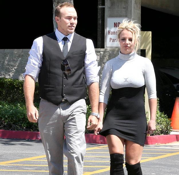 Tak Britney ubrała się w niedzielę do kościoła /Agencja FORUM
