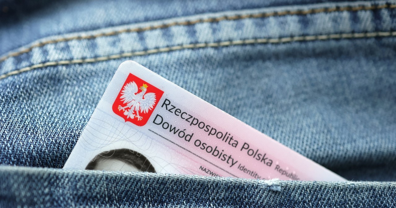​Tak brzmi najpopularniejsze nazwisko w Polsce. Wcale nie Kowalski /123RF/PICSEL