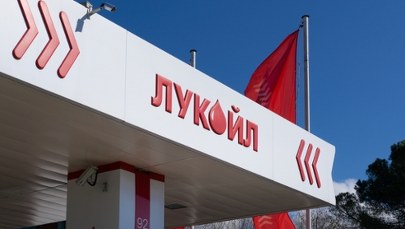 Tak drogo jeszcze nie było. Co stoi za wzrostem cen benzyny w Rosji?