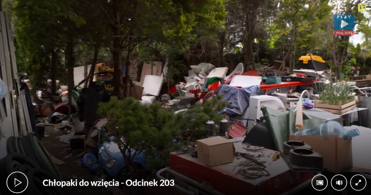 Tak mieszka Łukasz z show "Chłopaki do wzięcia", fot. screen z programu /