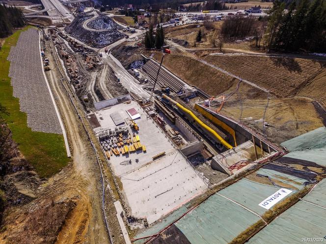 Tak powstaje zakopianka /GDDKiA