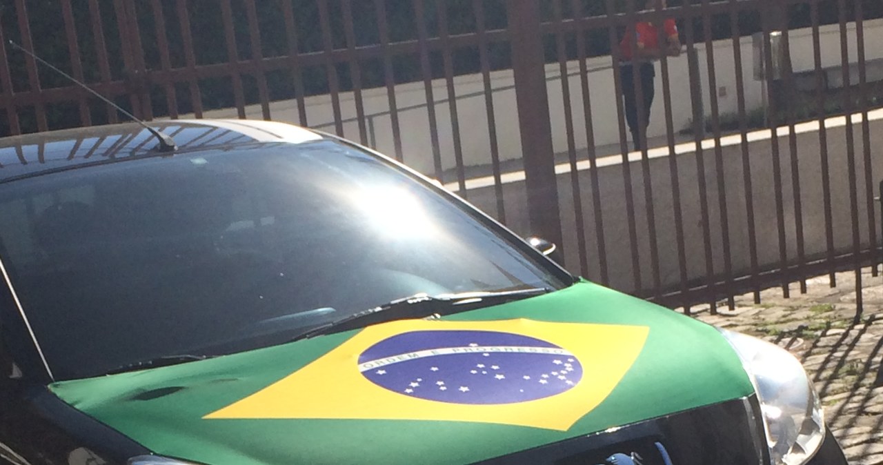 Tak się kibicuje w Brazylii! Miasta obwieszone flagami