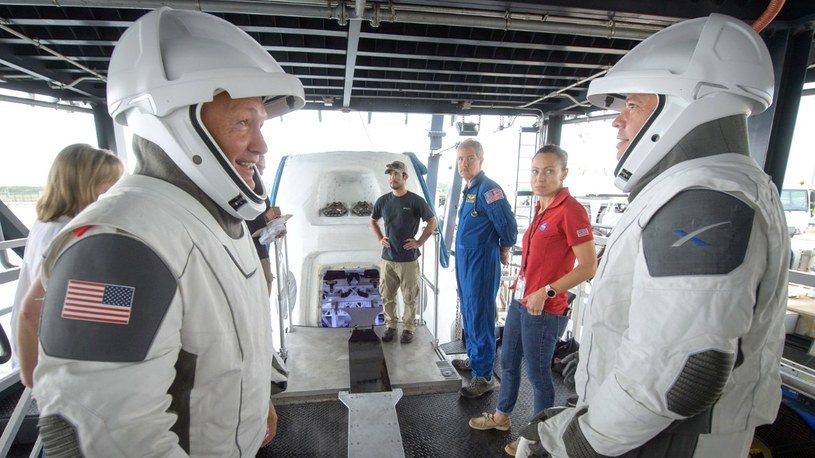Tak SpaceX przygotowuje się do wysłania astronautów Dragonem na orbitę /Geekweek