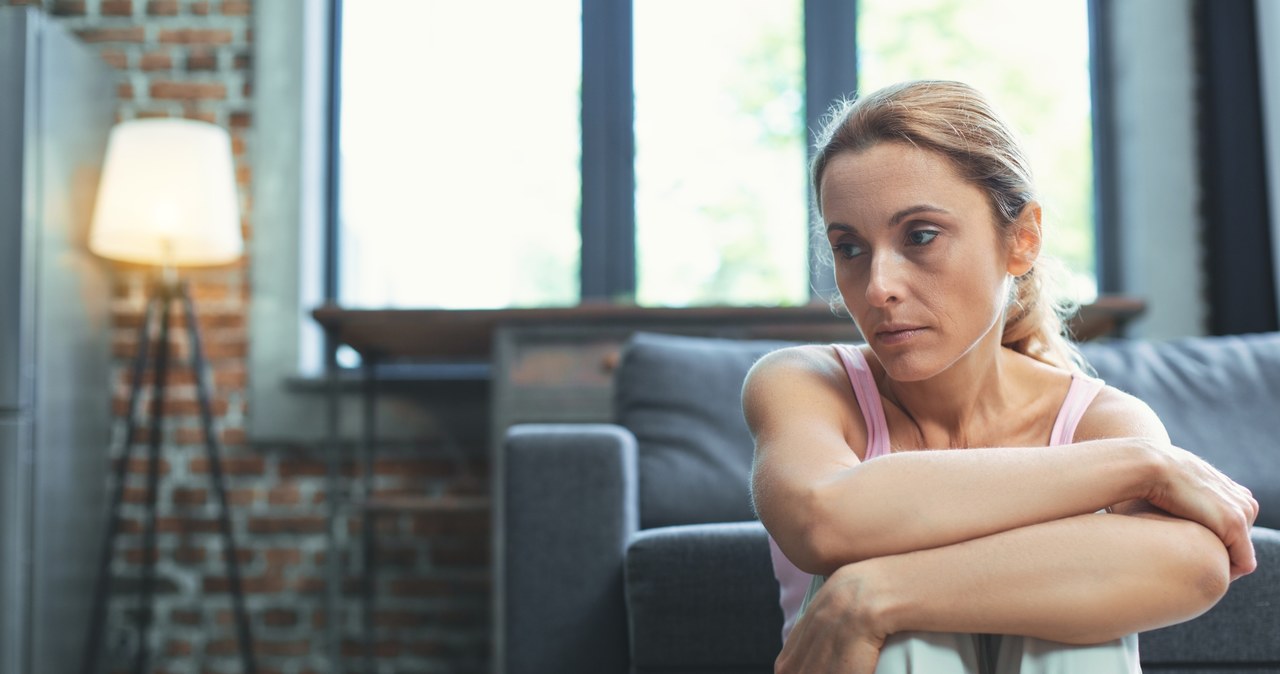 Tak też wygląda depresja. Psycholog: Objawy fizyczne zagłuszają prawdziwe emocje /123RF/PICSEL