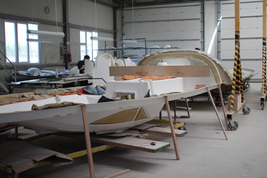 Tak tworzy się jacht /Piotr Bułakowski /RMF FM