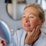 Tak wygląda twarz tarczycowa. Objawy łatwo pomylić ze zmęczeniem i tyciem