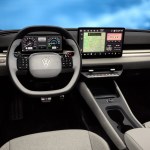 Tak wygląda wnętrze Volkswagena ID. Polo. Fizyczne przyciski i zegary z pierwszego Golfa