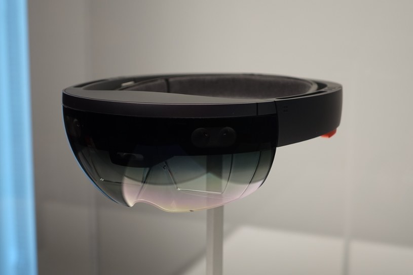 Tak wyglądaja gogle HoloLens przed założeniem /INTERIA.PL