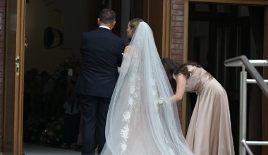 Tak wyglądał ślub Brzozowskiego i Heleny. Długi welon panny młodej i znani goście