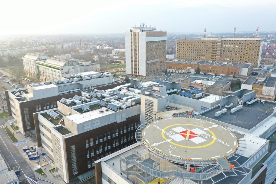 Tak wyglądała budowa Szpitala Południowego w Warszawie / 	Leszek Szymański    /PAP