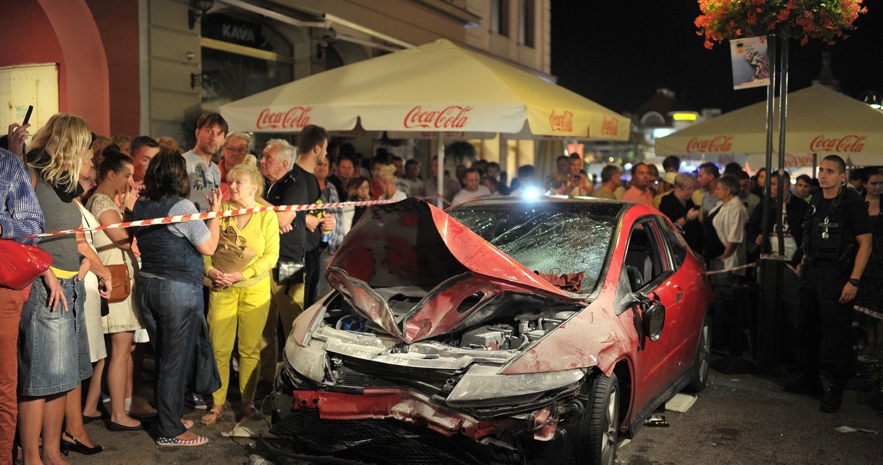 Tak wyglądała Honda Civic sprawcy, kiedy wkońcu udało się go zatrzymać /Karolina Misztal /Reporter