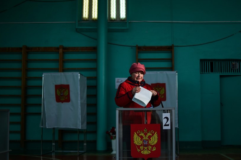 Tak wyglądało głosowanie z przezroczystymi urnami w Rosji /AFP