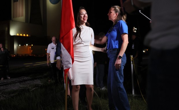 Tak wyglądało pożegnanie Uznańskich-Wiśniewskich. Wzruszające zdjęcia