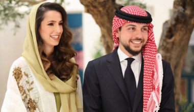 Tak wyglądało "royal wedding" na Bliskim Wschodzie. Wśród gości książę William i Kate Middleton
