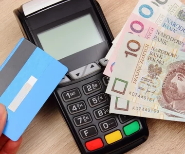 Taką gotówkę lepiej trzymać w domu. Bank centralny zabrał głos