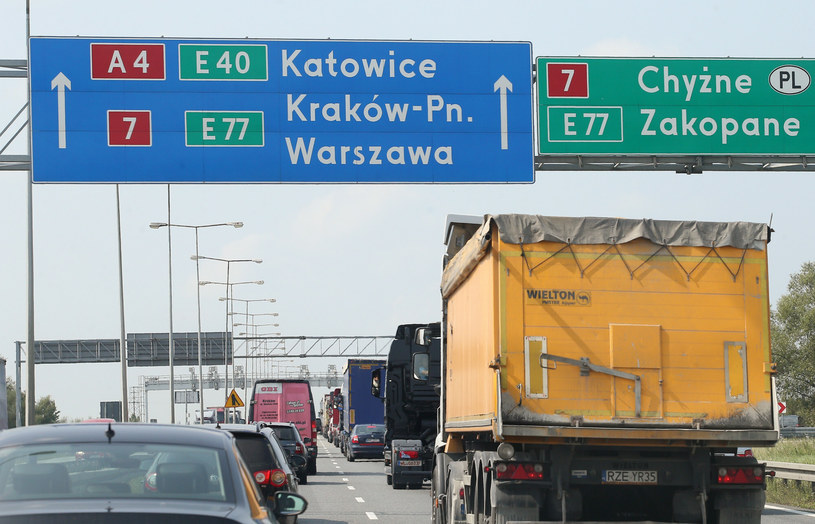 Taka jest codzienność autostradowej obwodnicy Krakowa /Damian Klamka /East News