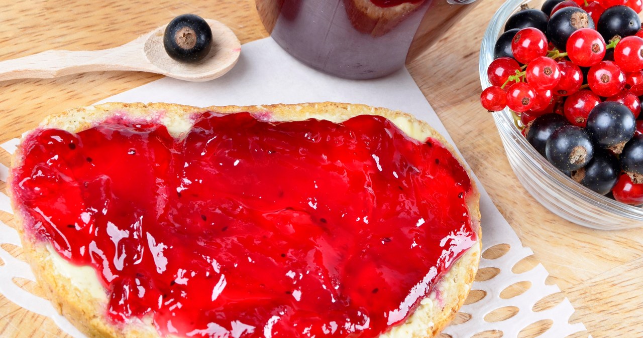 ​Taki dżem porzeczkowy robiła moja babcia. Jeden składnik dodaje mu charakteru /123RF/PICSEL