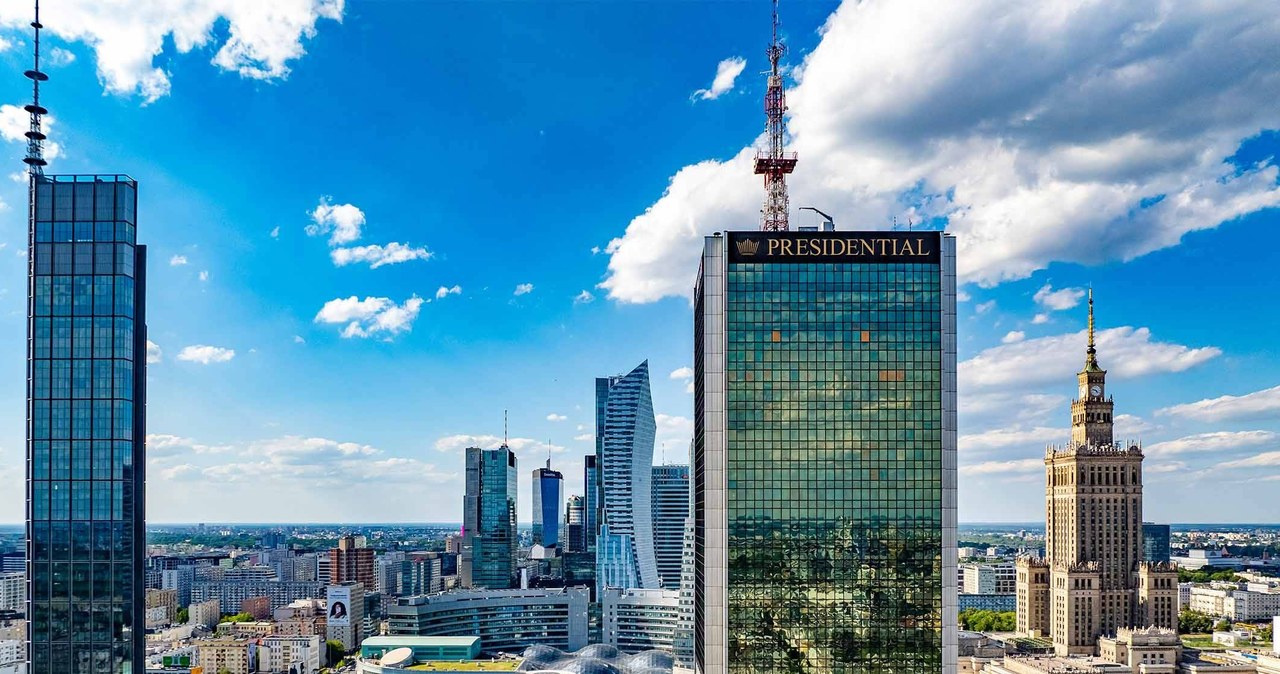 Taki napis ma pojawić się na szczycie budynku Centrum LIM /Warsaw Presidental Hotel /materiały prasowe