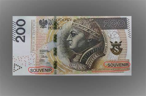 Taki napis widniał na banknotach, którymi dwaj mężczyźni próbowali płacić za zakupy. /KPP w Nowym Targu /
