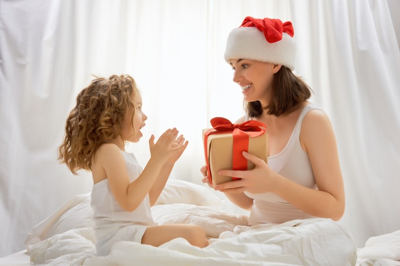 Taki prezent uszczęśliwi twoje dziecko, ale musi być gruntownie przemyślany. /123RF/PICSEL
