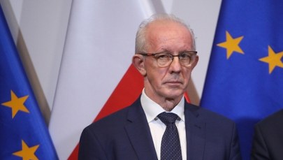 "Takich znalezisk może być więcej". Wiceszef MSWiA o odłamkach rakiety