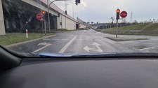 Takie oznakowania “prowokują” do łamania przepisów