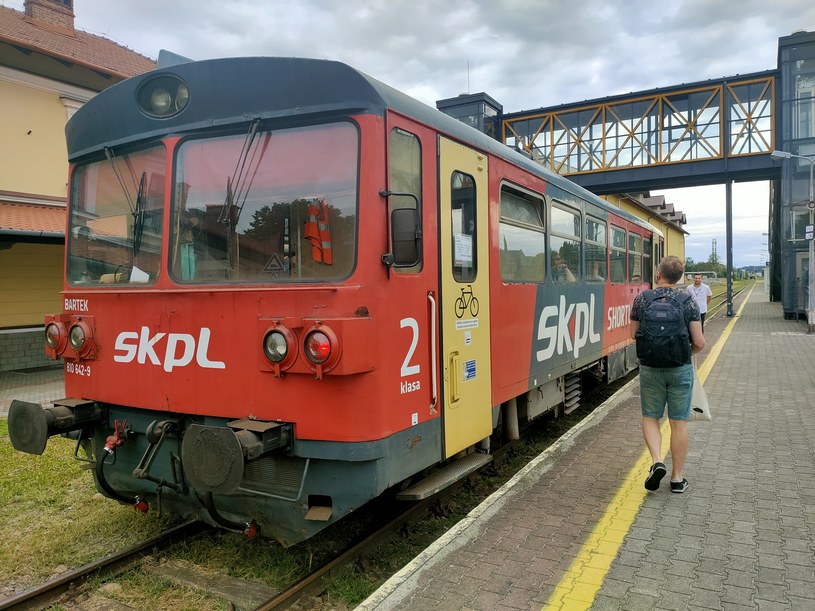 Takie pociągi jeżdżą z Sanoka do Ustrzyk Dolnych /Wiktor Kazanecki /INTERIA.PL