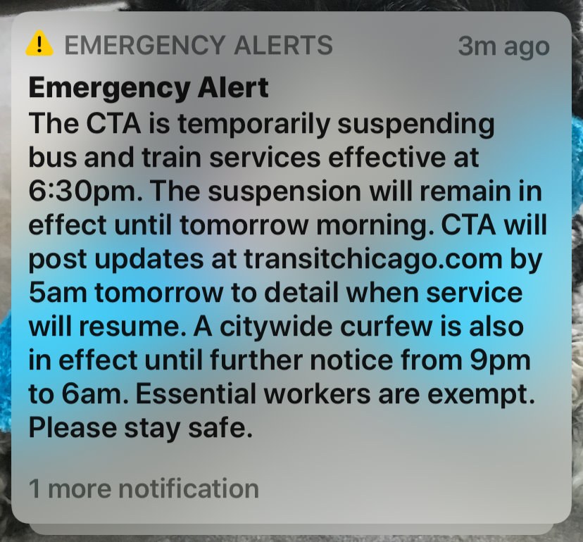 Takie SMS-y otrzymało wielu Amerykanów /