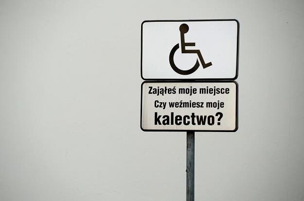 Takie tabliczki nie pomagają... / Fot: Wojciech Stróżyk /Reporter