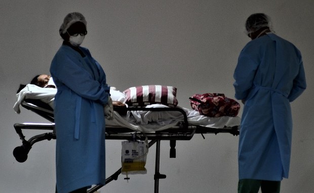 Takiego obciążenia służby zdrowia jeszcze w pandemii nie mieliśmy