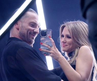 Takiego pytania kompletnie się nie spodziewała. Zaskoczona zbyła dziennikarza